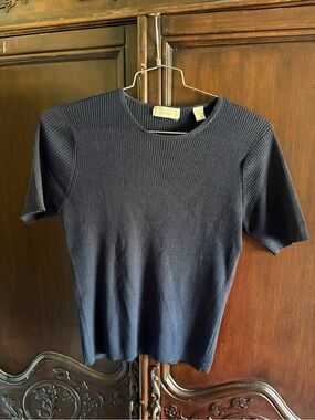 Vintage Lord & Taylor Navy Silk Blend Ribbed Knit Crew Neck Shirt size Medium